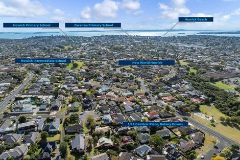 Photo of property in 1/11 Cambric Place, Botany Downs, Auckland, 2010