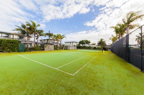 Photo of property in 76/2 Armoy Drive, East Tamaki, Auckland, 2016