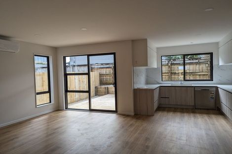 Photo of property in 14 Mander Place, Bucklands Beach, Auckland, 2012