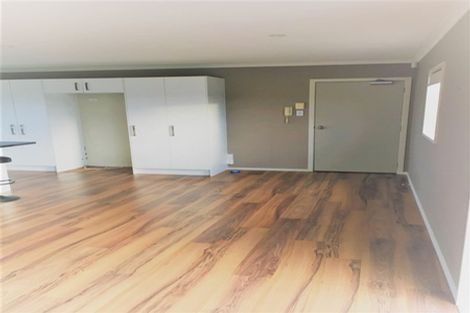 Photo of property in St Claire Village, 171/172 Mcleod Road, Te Atatu South, Auckland, 0610