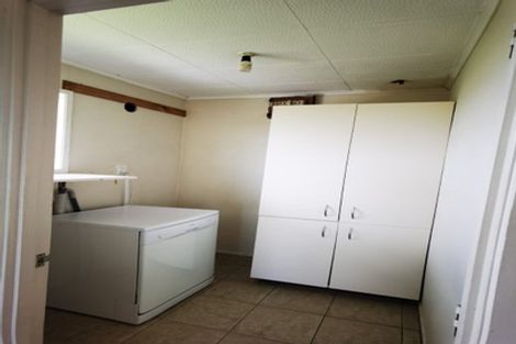 Photo of property in 9 Sumich Place, West Harbour, Auckland, 0618