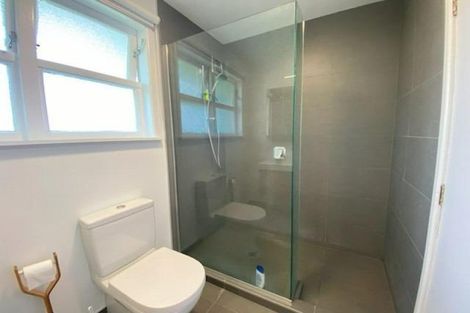 Photo of property in 85 Pacific Parade, Army Bay, Whangaparaoa, 0930
