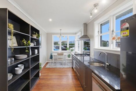 Photo of property in 5 Deem Place, Tawhero, Whanganui, 4501