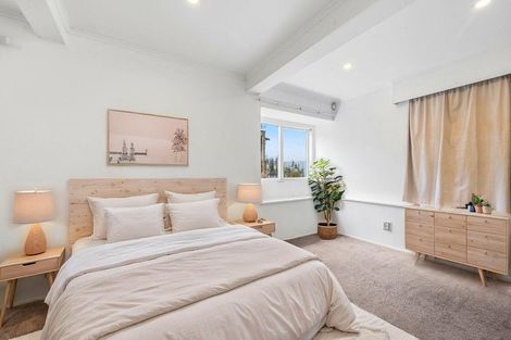 Photo of property in 4 Riverhills Avenue, Pakuranga Heights, Auckland, 2010