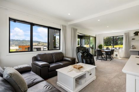 Photo of property in 18 Pinnacles Lane, Pauanui, 3579