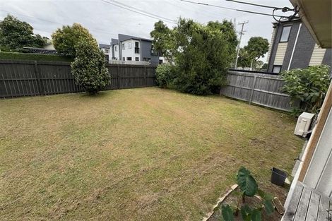 Photo of property in 1/12 Cambridge Road, Manurewa, Auckland, 2102