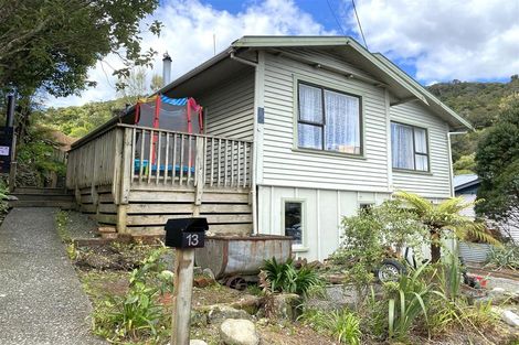 Photo of property in 13 Ashmore Avenue, Cobden, Greymouth, 7802