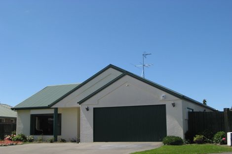 Photo of property in 4 Gibbs Drive, Woodend, 7610