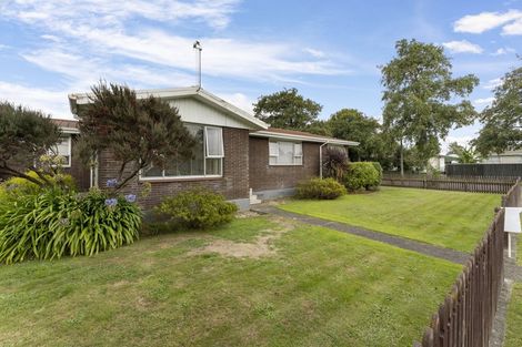 Photo of property in 22 Monowai Place, Westbrook, Palmerston North, 4412