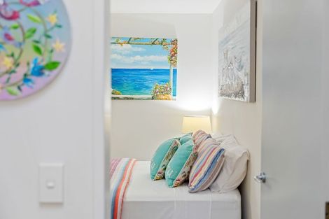 Photo of property in 82 Te Moana Road, Waikanae Beach, Waikanae, 5036