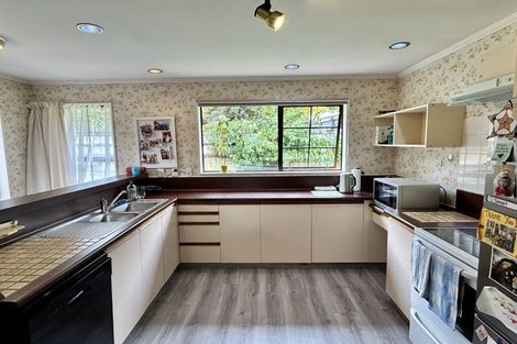 Photo of property in 131 Winara Avenue, Waikanae, 5036