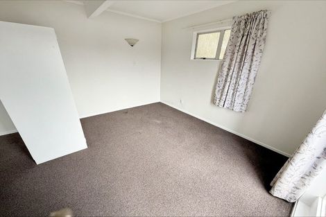 Photo of property in 10 Queens Drive, Kilbirnie, Wellington, 6022