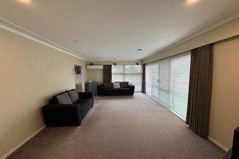 Photo of property in 30 Armagh Road, Blockhouse Bay, Auckland, 0600
