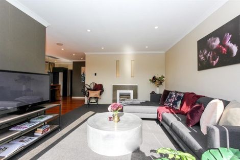 Photo of property in 84 Brooklands Road, Brooklands, New Plymouth, 4310