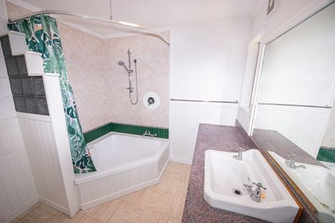 Photo of property in 14 Anderson Road, Wanaka, 9305