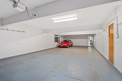 Photo of property in 51a Dyers Pass Road, Cashmere, Christchurch, 8022