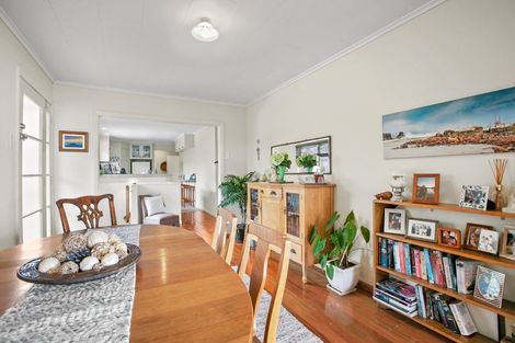 Photo of property in 21b Hamblyn Street, Strandon, New Plymouth, 4312