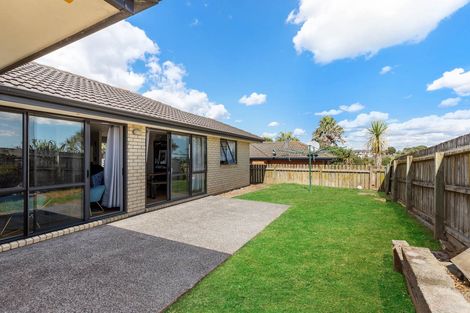 Photo of property in 37 Bellville Drive, Clendon Park, Auckland, 2103