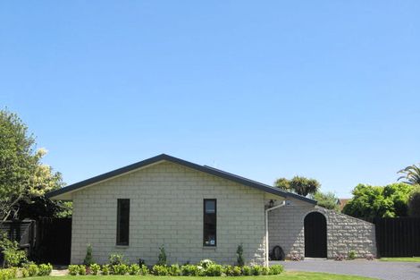 Photo of property in 57 Dunbarton Street, Redwood, Christchurch, 8051