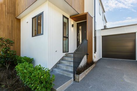 Photo of property in 4/323 Riverside Drive, Waterloo, Lower Hutt, 5011
