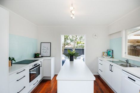 Photo of property in 79 Makino Road, Feilding, 4702