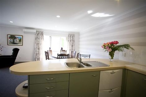 Photo of property in 59a Ngatai Road, Otumoetai, Tauranga, 3110