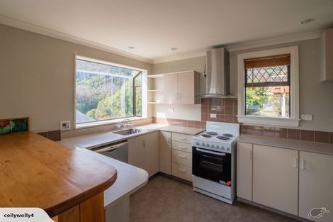 Photo of property in 37 Selwyn Avenue, Akaroa, 7520