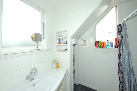 Photo of property in 2/62 Bowhill Road, New Brighton, Christchurch, 8083