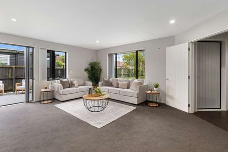 Photo of property in 16a Surrey Street, Linwood, Christchurch, 8062