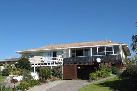 Photo of property in 18 Hoterini Street, Ohope, 3121