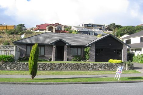 Photo of property in 7 Furlong Crescent, Churton Park, Wellington, 6037