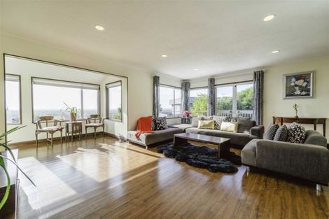 Photo of property in 79 Ravensdale Rise, Westmorland, Christchurch, 8025