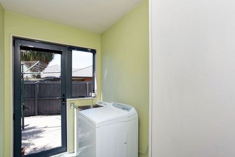 Photo of property in 4 Wilkinsons Road, Harewood, Christchurch, 8051