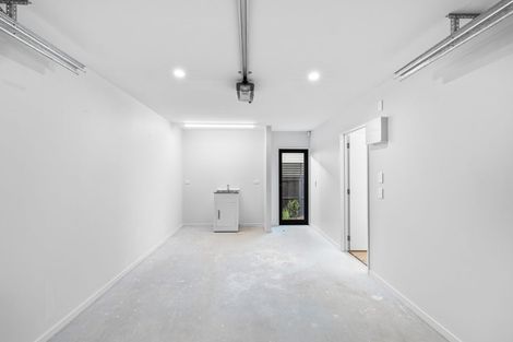 Photo of property in 2/71 Sullivan Avenue, Woolston, Christchurch, 8023