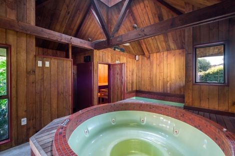 Photo of property in 17 Jamell Place, Avonhead, Christchurch, 8042