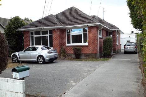 Photo of property in 41 Acacia Avenue, Upper Riccarton, Christchurch, 8041