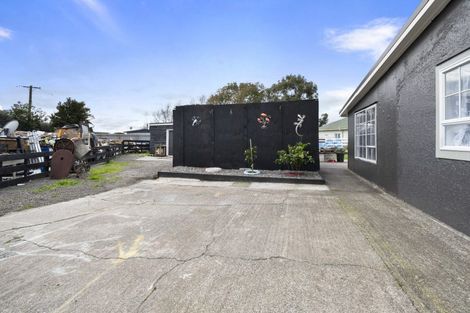 Photo of property in 32 Flower Street, Bulls, 4818