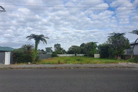 Photo of property in 96 Queen Street, Westport, 7825