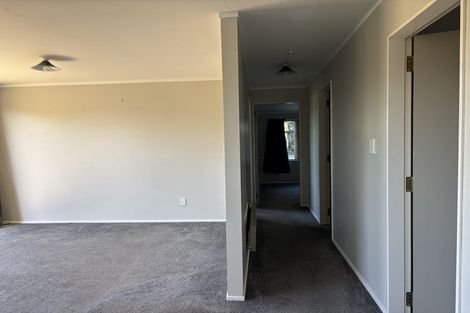 Photo of property in 19 Makora Grove, Paremata, Porirua, 5024