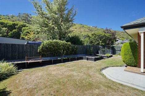 Photo of property in 15 Basil Place, Mount Pleasant, Christchurch, 8081