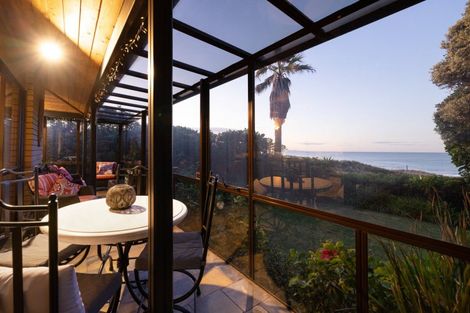 Photo of property in 323c Oceanbeach Road, Mount Maunganui, 3116