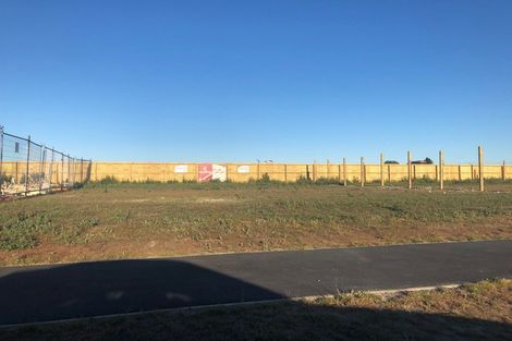 Photo of property in 13 Hoffman Street, Marshland, Christchurch, 8083