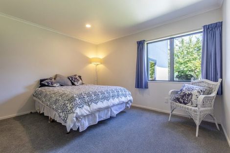 Photo of property in 6 Albert Street, Waipukurau, 4200