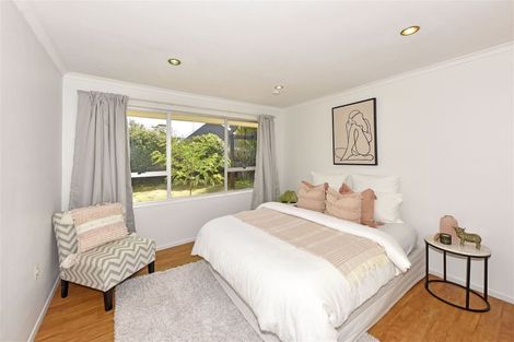 Photo of property in 11 Glen Place, Parklands, Christchurch, 8083