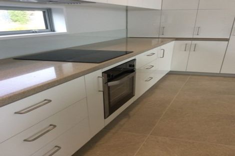 Photo of property in 224 Mount Pleasant Road, Mount Pleasant, Christchurch, 8081