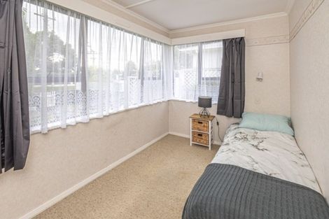 Photo of property in 9 Swiss Avenue, Gonville, Whanganui, 4501
