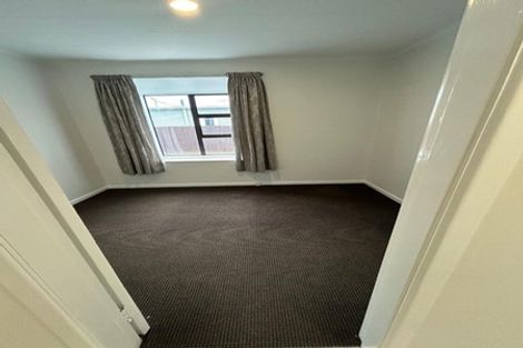 Photo of property in 9 Pohutukawa Street, Woburn, Lower Hutt, 5010