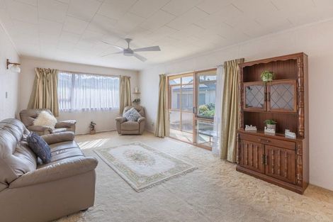 Photo of property in 3/3 Church Road, Taradale, Napier, 4112