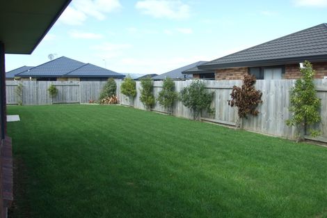 Photo of property in 53 Meridian Grove, Kelvin Grove, Palmerston North, 4414