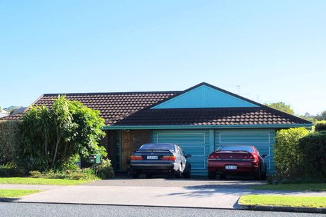 Photo of property in 1/25 Millhouse Drive, Northpark, Auckland, 2013